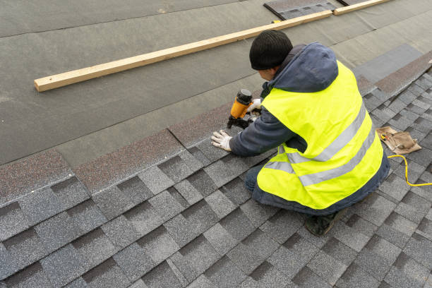 Best Roof Gutter Cleaning  in Elkhart, KS